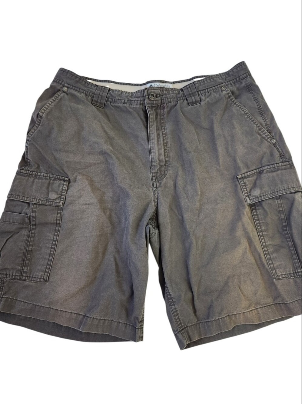 Columbia Men's Cargo Shorts Size 36 Rugged 9" Inseam